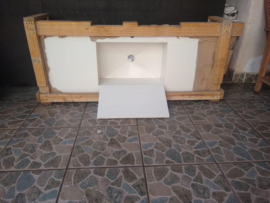 Bancada esculpida em Branco Prime