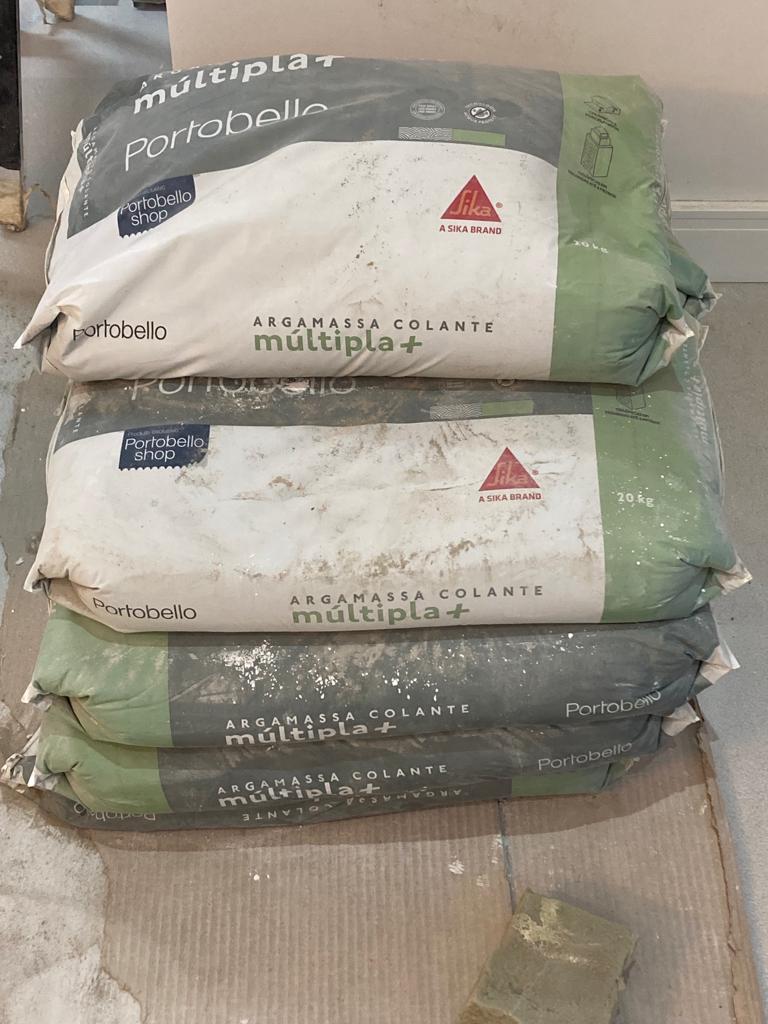 Argamassa Multipla + Porto belo 20 kg Lote Fechado