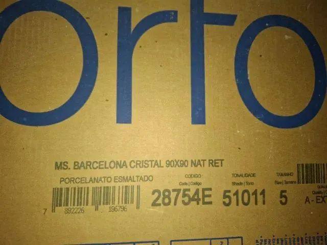 Porcelanato Portobello Barcelona Cristal 90x90 - Lote 16,10 m²