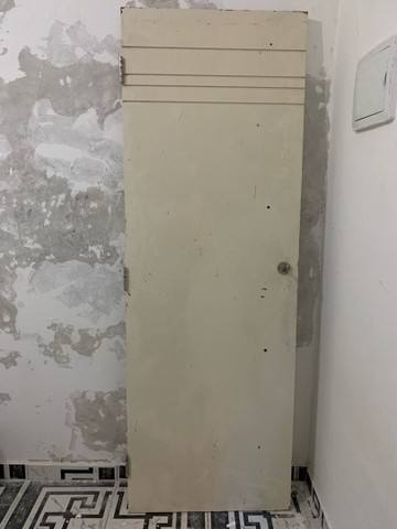 Porta de madeira 210x70