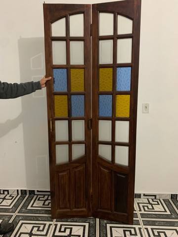 Porta Camarão de Madeira com Vidro Losango -210 x 62. Sem batente.