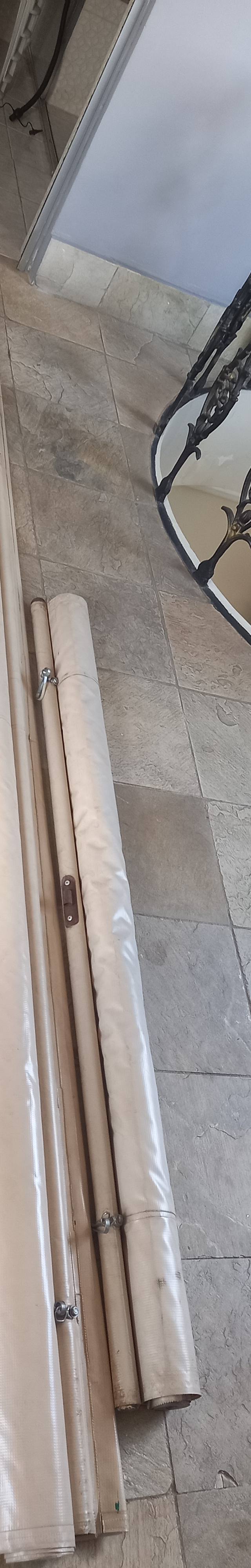 2 Toldos Retrátil de enrolar **URGENTE**