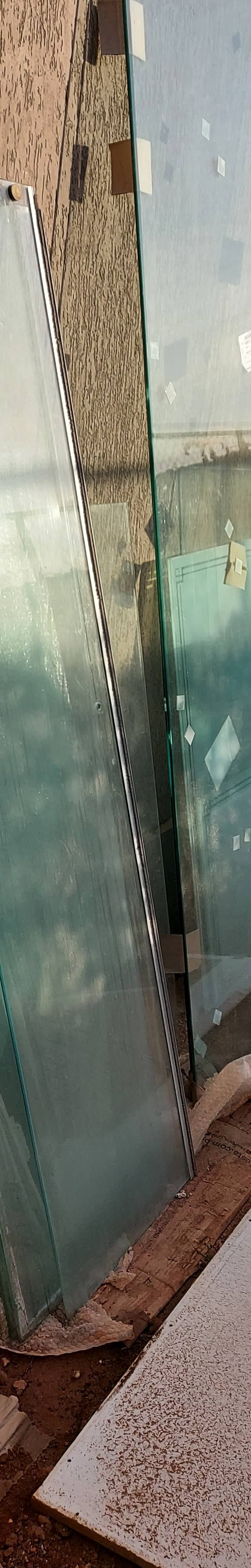 Vidros temperados, box e prateleiras