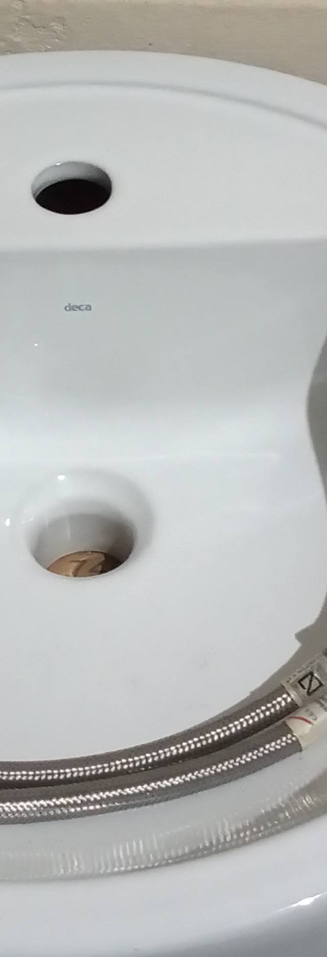 Lavabo com torneira